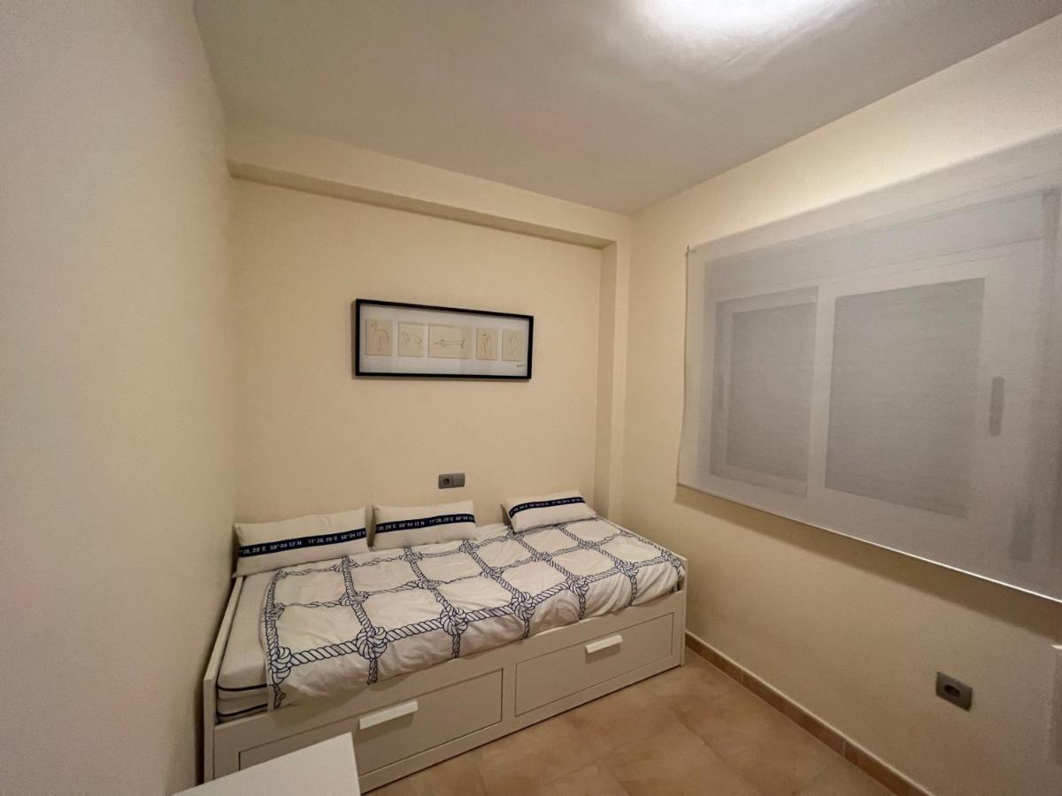 Apartamento Familiar Con Piscina A Un Paso De Playa Cala Sirenas ميامي بلاتجا المظهر الخارجي الصورة